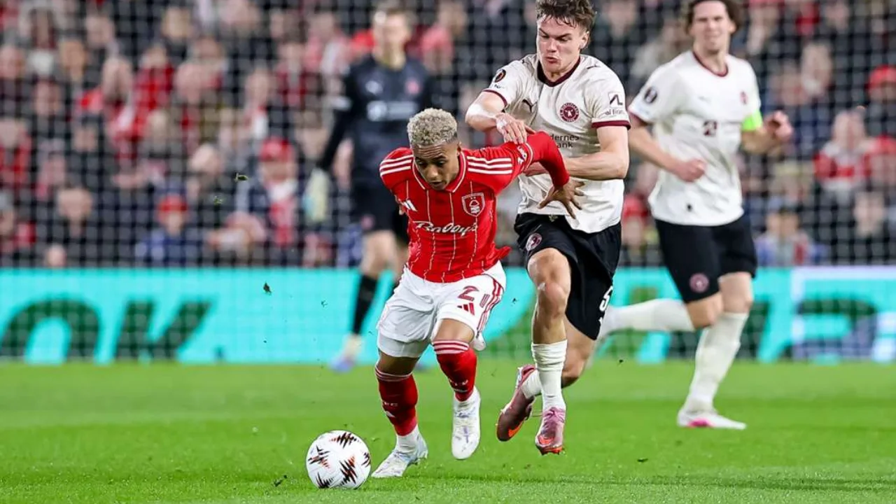 Điểm nóng sân cỏ Midtjylland vs Nottingham